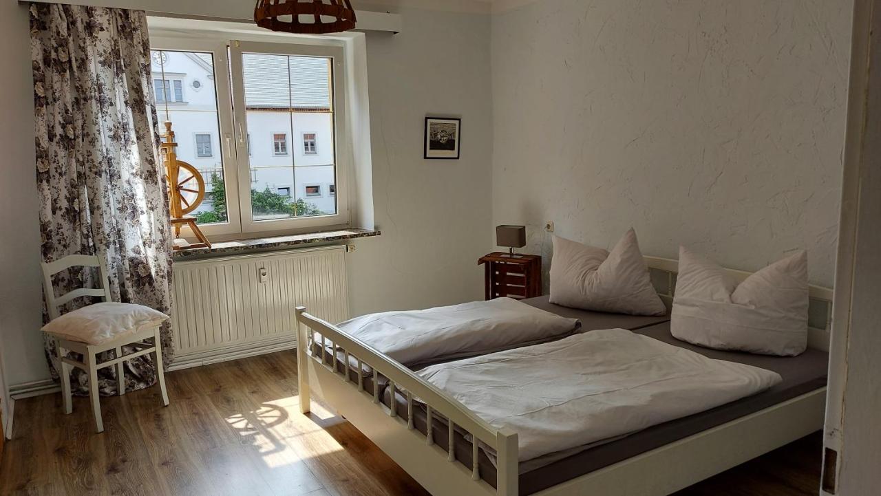 Ferienwohnung Roter Milan Kaisitz Exterior foto