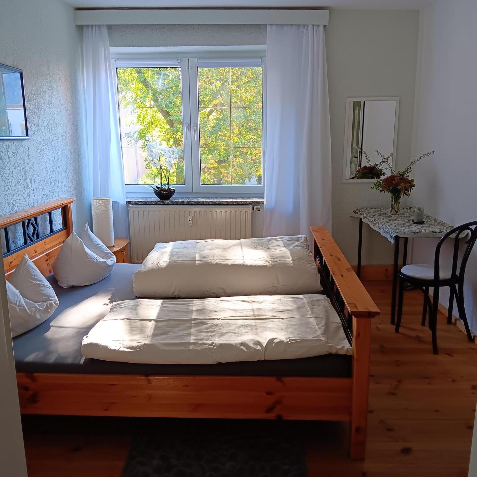 Ferienwohnung Roter Milan Kaisitz Exterior foto